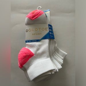 Gold Toe Sport Cushion Quarter Socks Fits Women’s Shoe Size 6-9